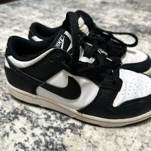 Nike Kids Black and White Low-Top Sneakers